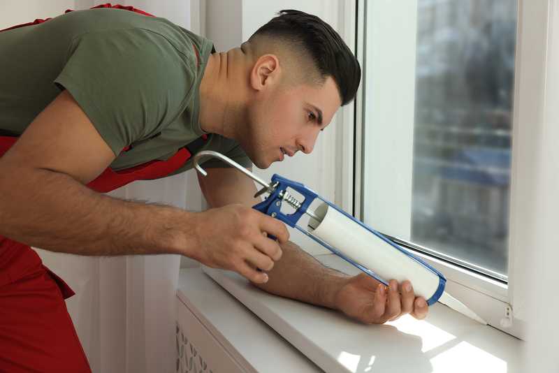 Window Caulking Home Window Caulking